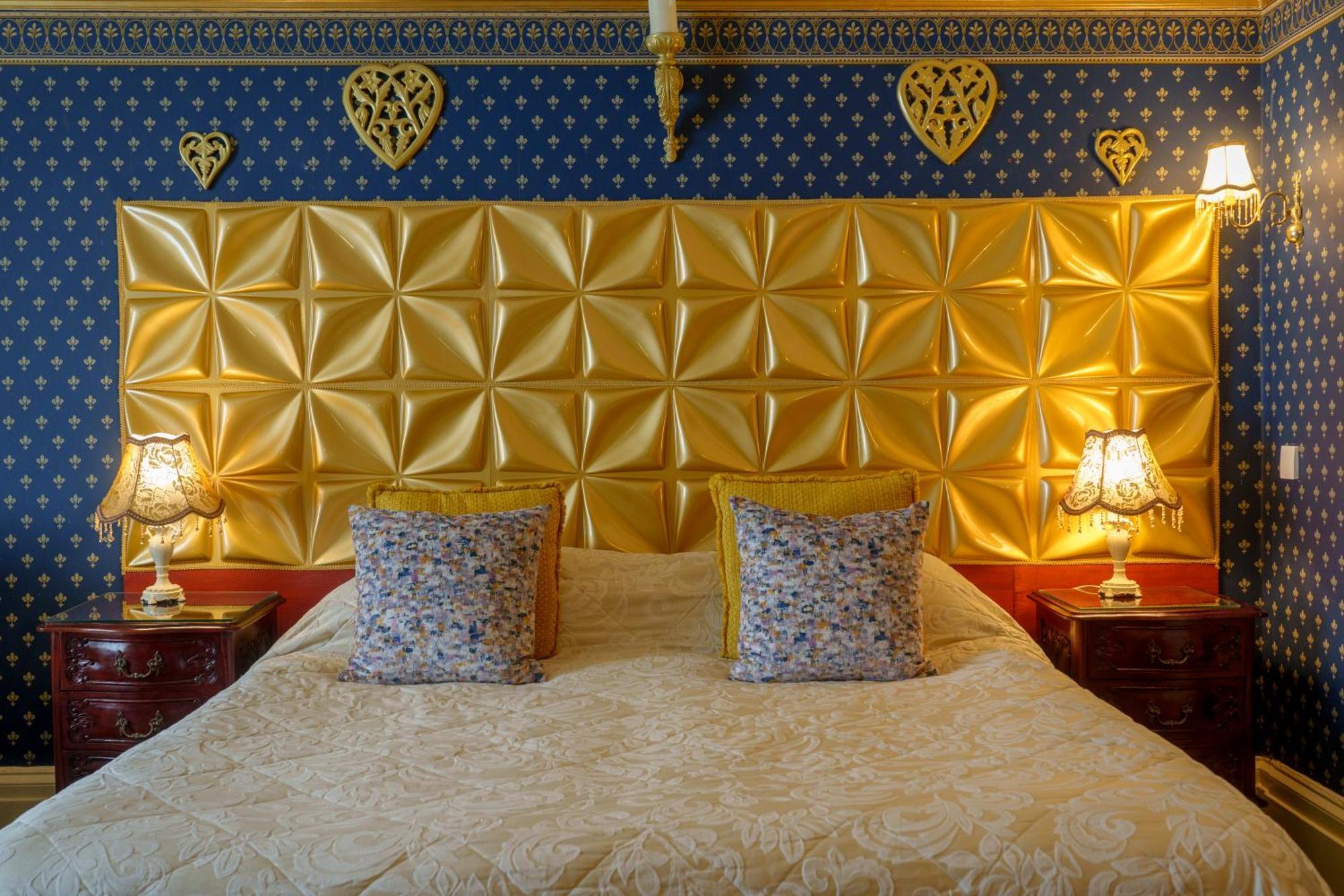 Harrisons Hall Bed & Breakfast Hotel โมลด์ ภายนอก รูปภาพ